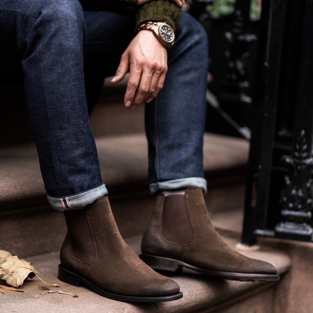 Thursday Cavalier Suede Men's Chelsea Boots Coffee | AU94VRW