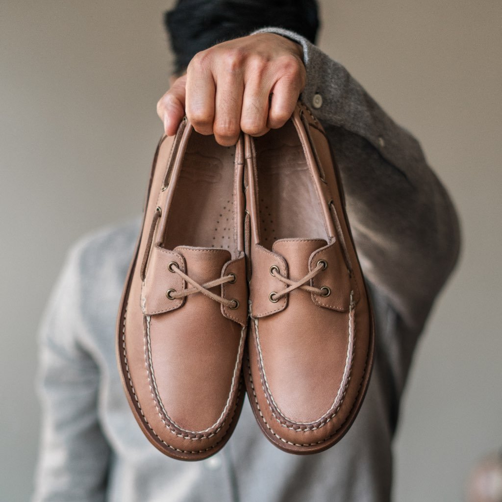 Thursday Handsewn Leather Men's Loafers Brown | AU339AUL