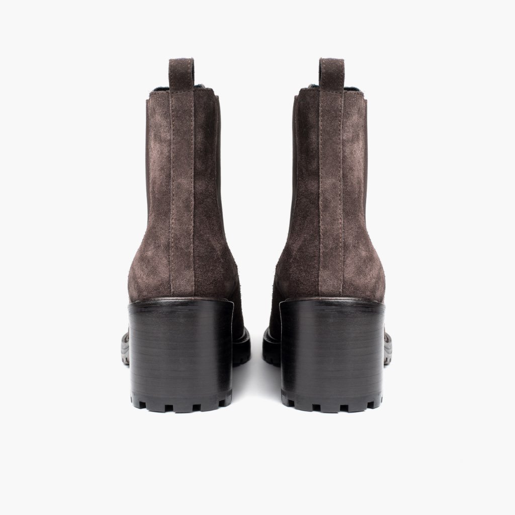 Thursday Knockout Suede Women's Chelsea Boots Grey | AU212OKI