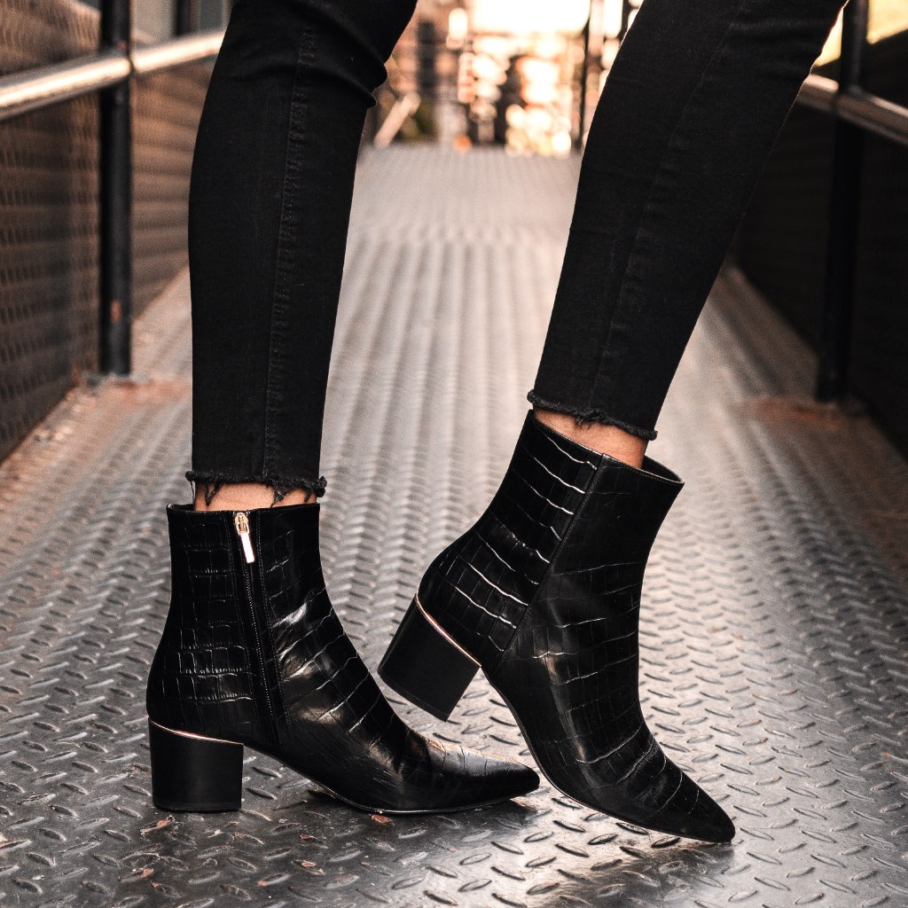 Thursday Luna Leather Women's Boots Black | AU138TCE