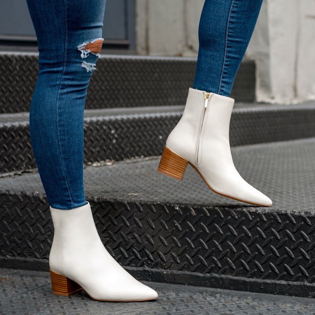 Thursday Luna Leather Women's Boots White | AU137YXF