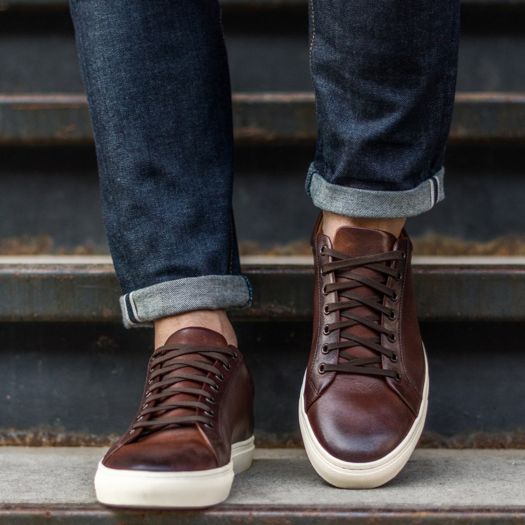 Thursday Premier Low Tops Leather Rugged & Resilient Men's Sneakers Coffee | AU371YXF