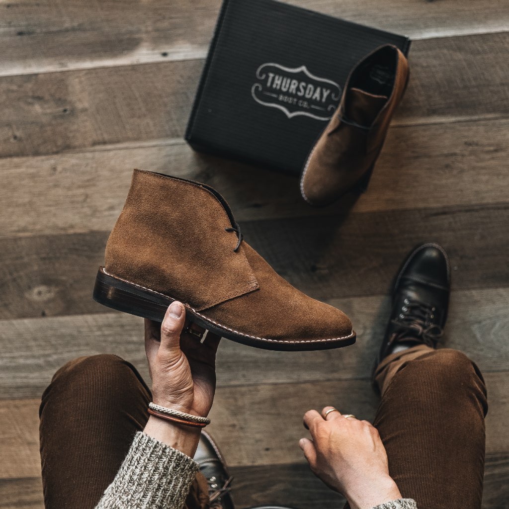 Thursday Scout Suede Rugged & Resilient Men's Chukka Boots Coffee | AU5ILH